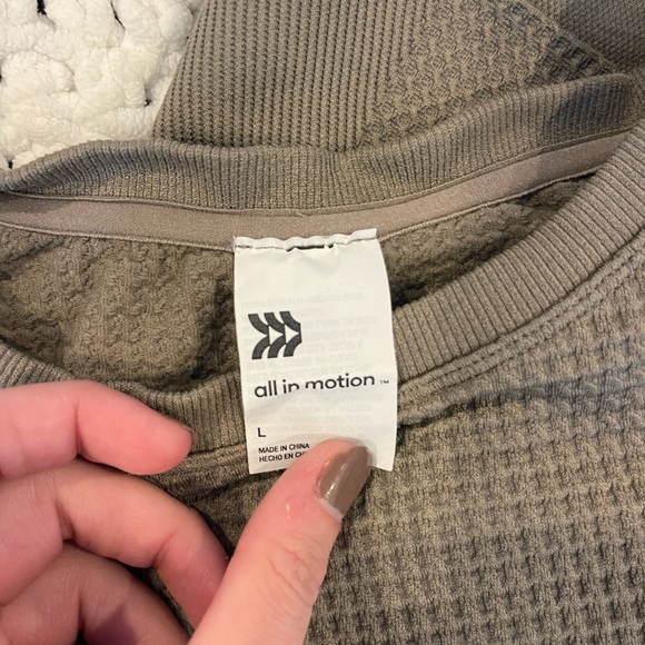 All In Motion Waffle Workout Set - Picture 5 of 8